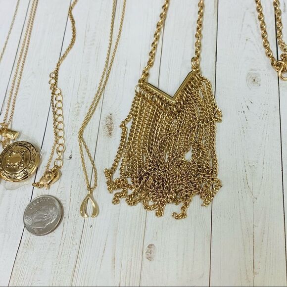 Gold Dainty Necklace Bundle - Picture 4 of 4